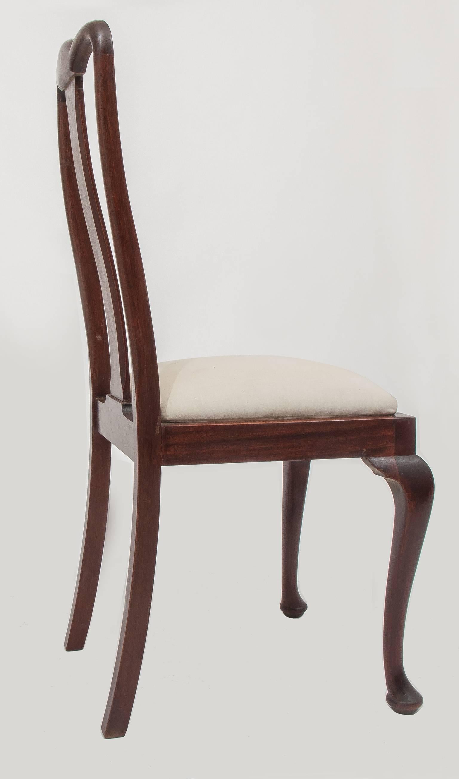  Mahogany Queen Anne Six Dining Chairs: Set with Two High Chairs In Excellent Condition In Alessandria, Piemonte