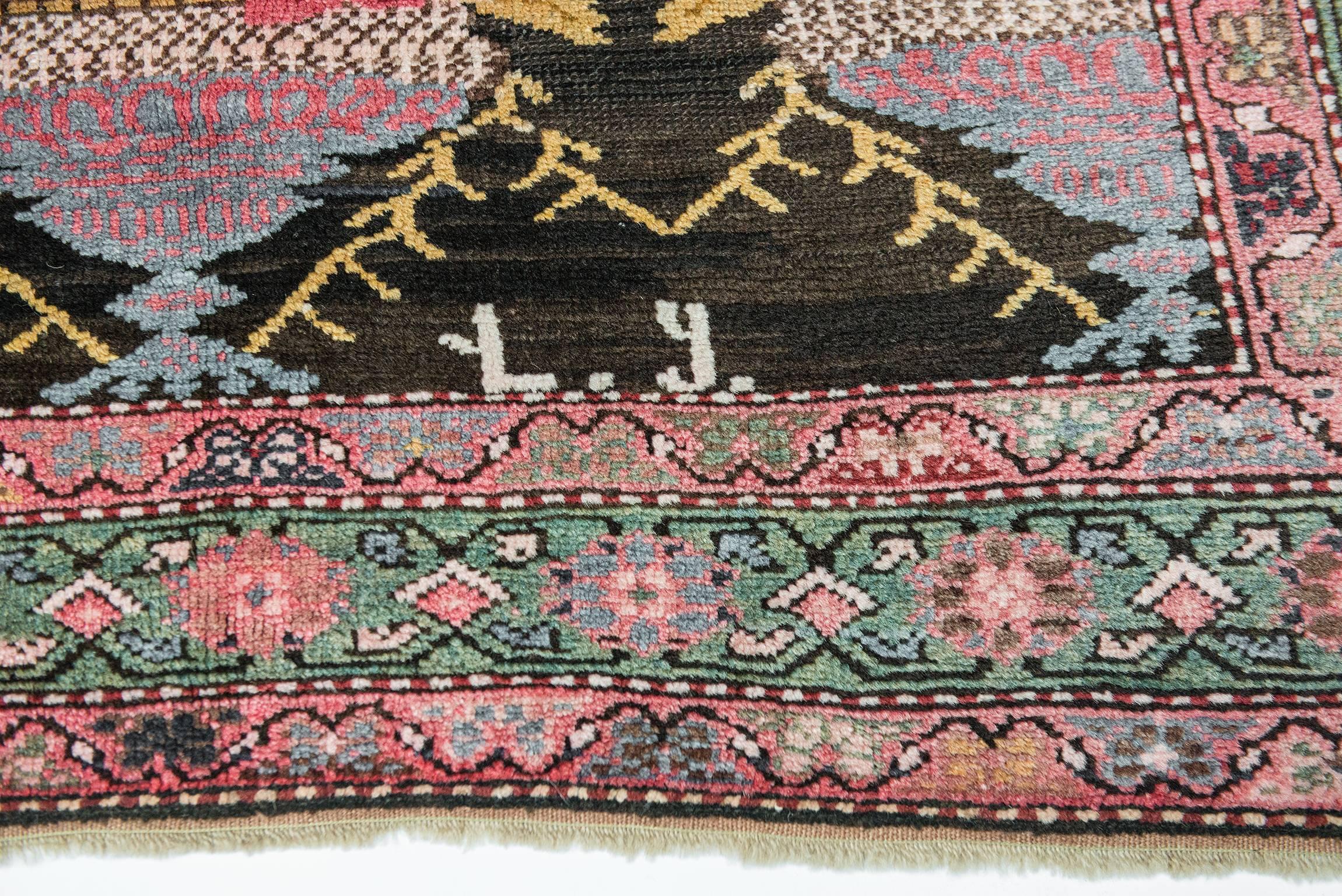 Antique Karabagh Collectible Rug, Full of Bouquets of Roses In Excellent Condition For Sale In Alessandria, Piemonte
