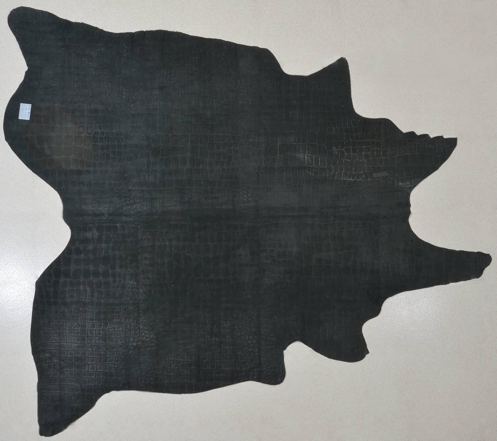 Modern Brazil Cowhide Crocodile Printed Rug For Sale