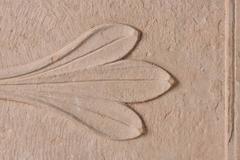 Architektonische antike Steintafel –