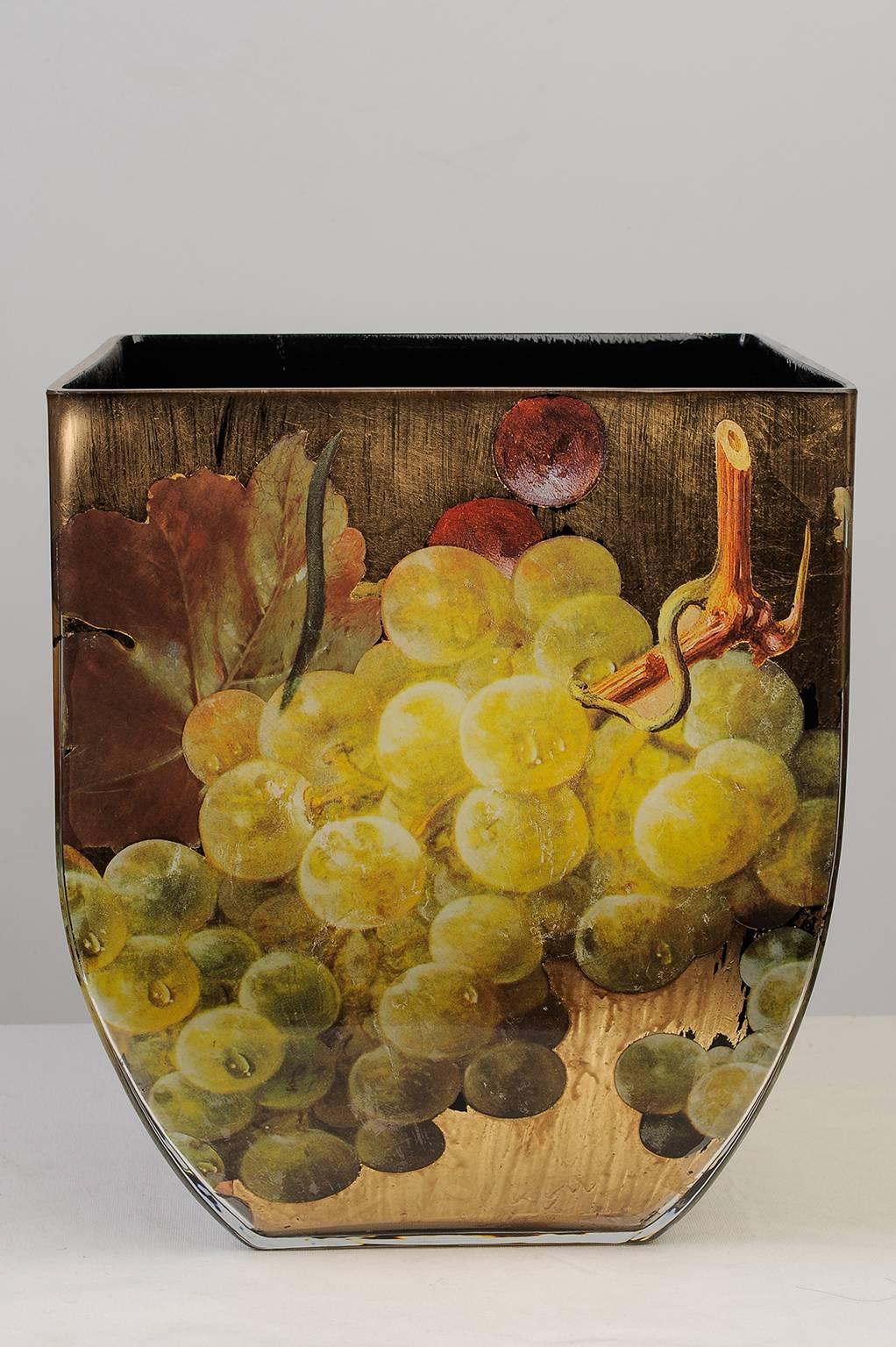 Appliqué  Gold-Foiled Venetian Glass Vase or Centerpiece 