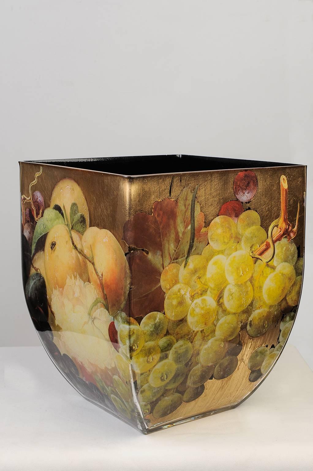 Contemporary  Gold-Foiled Venetian Glass Vase or Centerpiece 