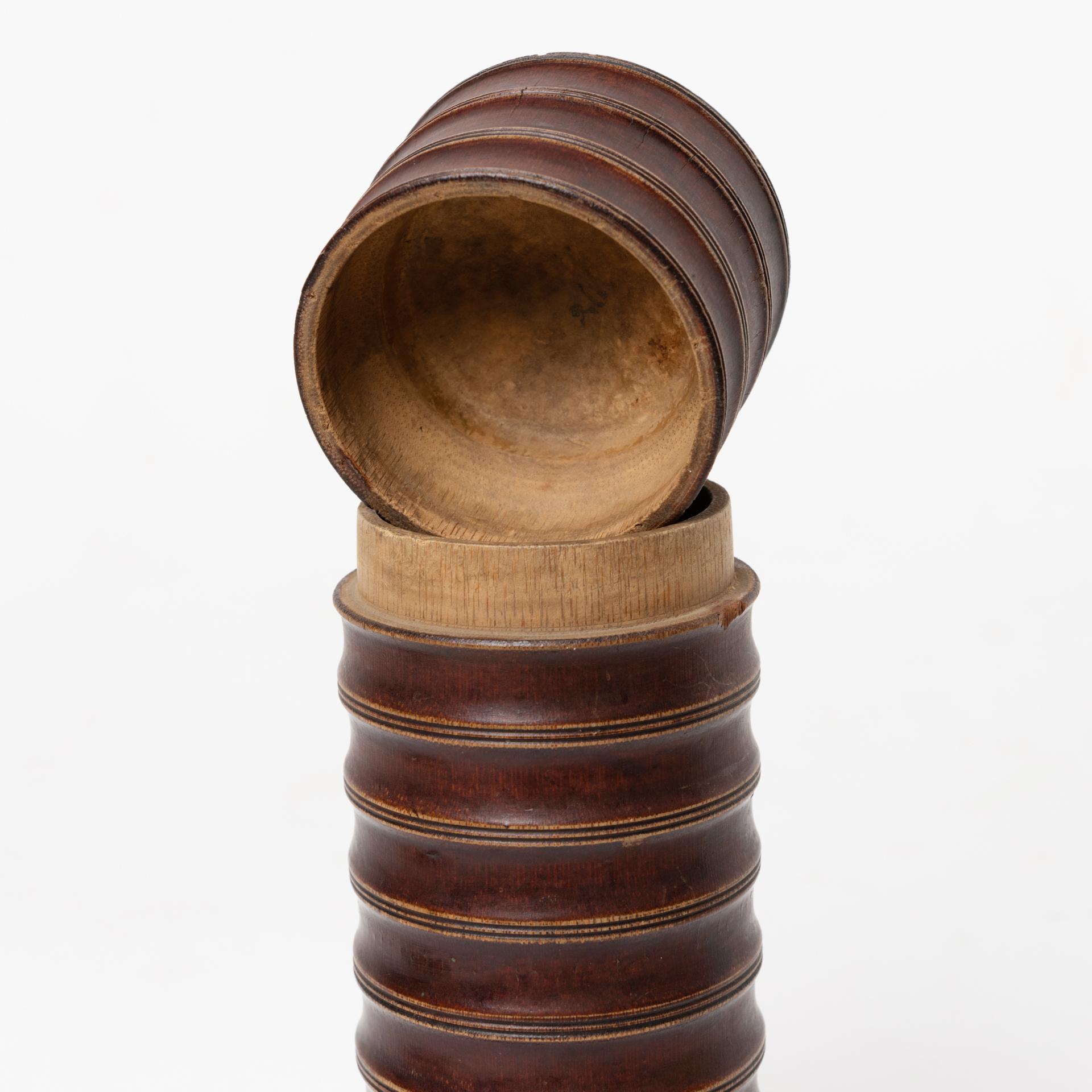 20th Century Message or Tea Leaves Holders For Sale
