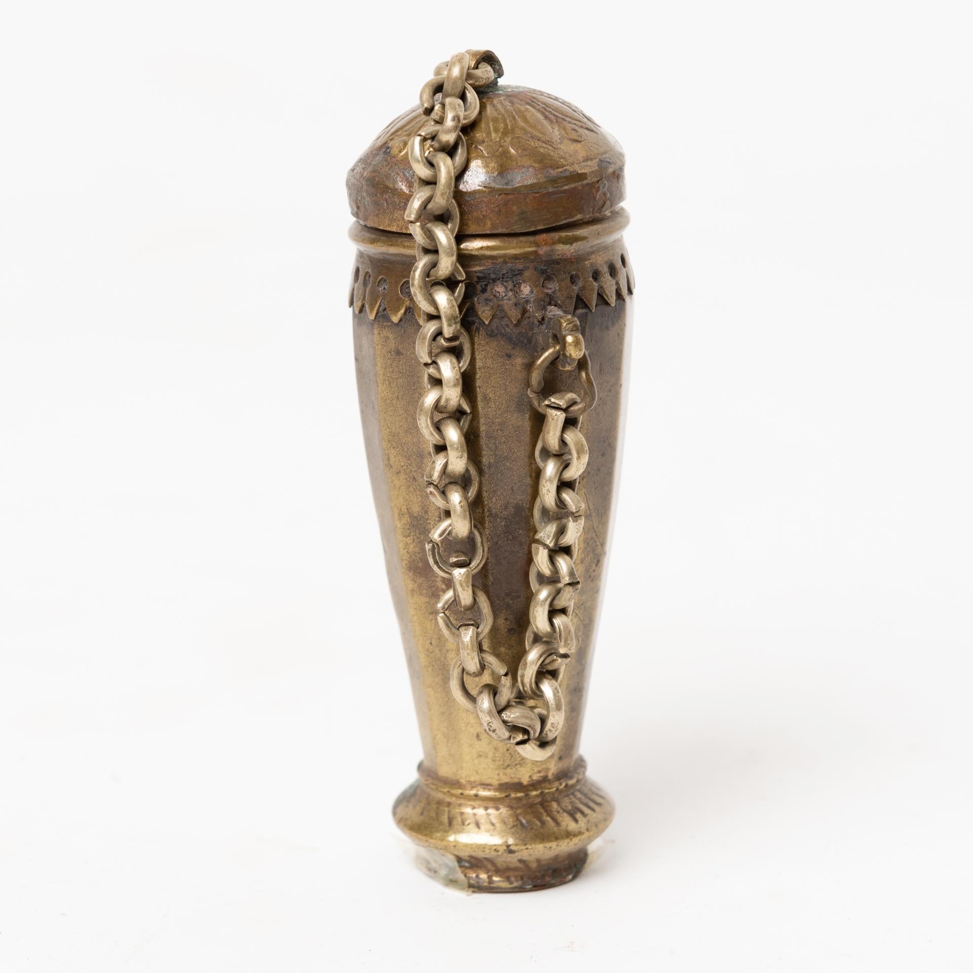 Message or Tea Leaves Holders For Sale 9