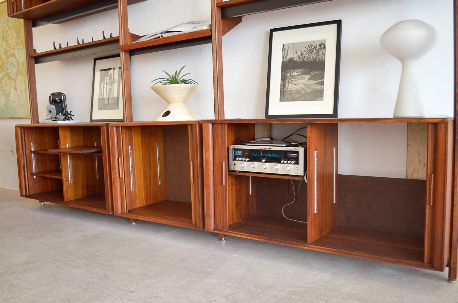 barzilay wall unit