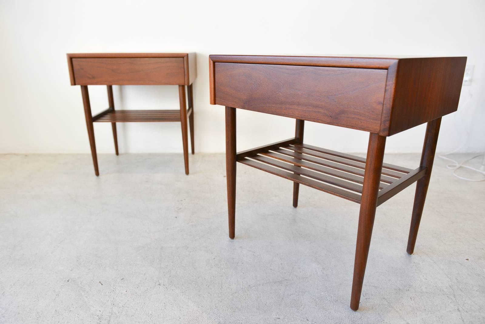 Mid-Century Modern Pair of Walnut Side Tables or Nightstands by Brown Saltman