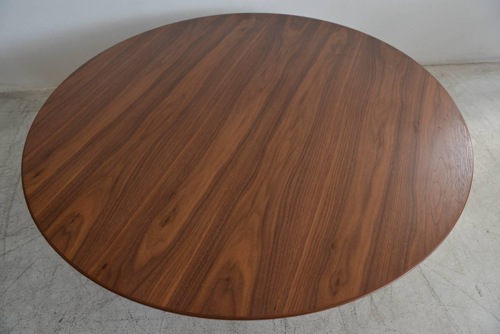American Round Walnut Coffee Table by Warren Platner for Knoll