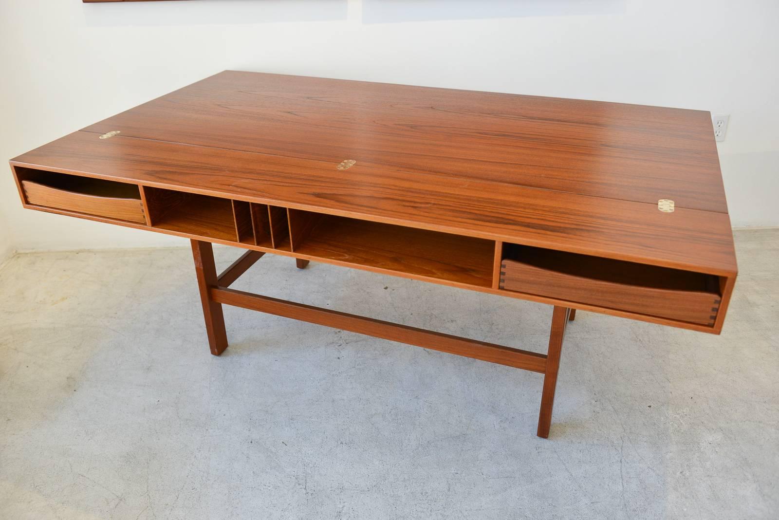 Teak Flip-Top Partners Desk by Jens Quistgaard for Peter Løvig, circa 1960 In Excellent Condition In Costa Mesa, CA