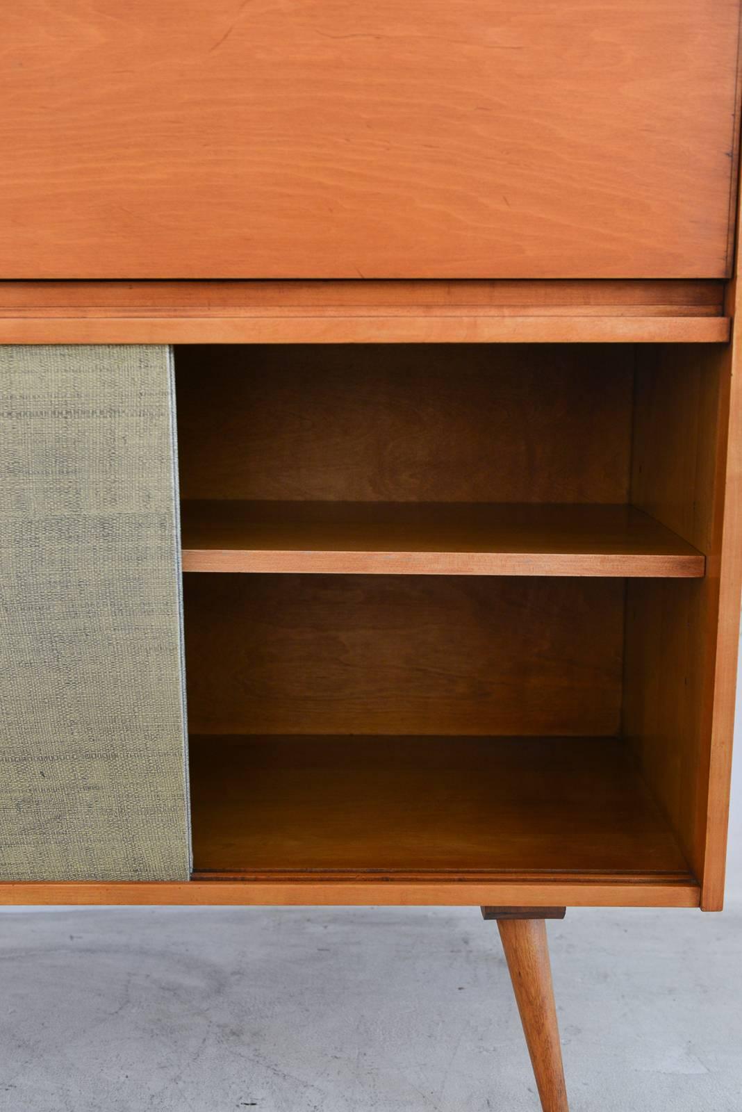 Paul McCobb Secretary Desk with Grasscloth Doors, circa 1955 In Excellent Condition In Costa Mesa, CA