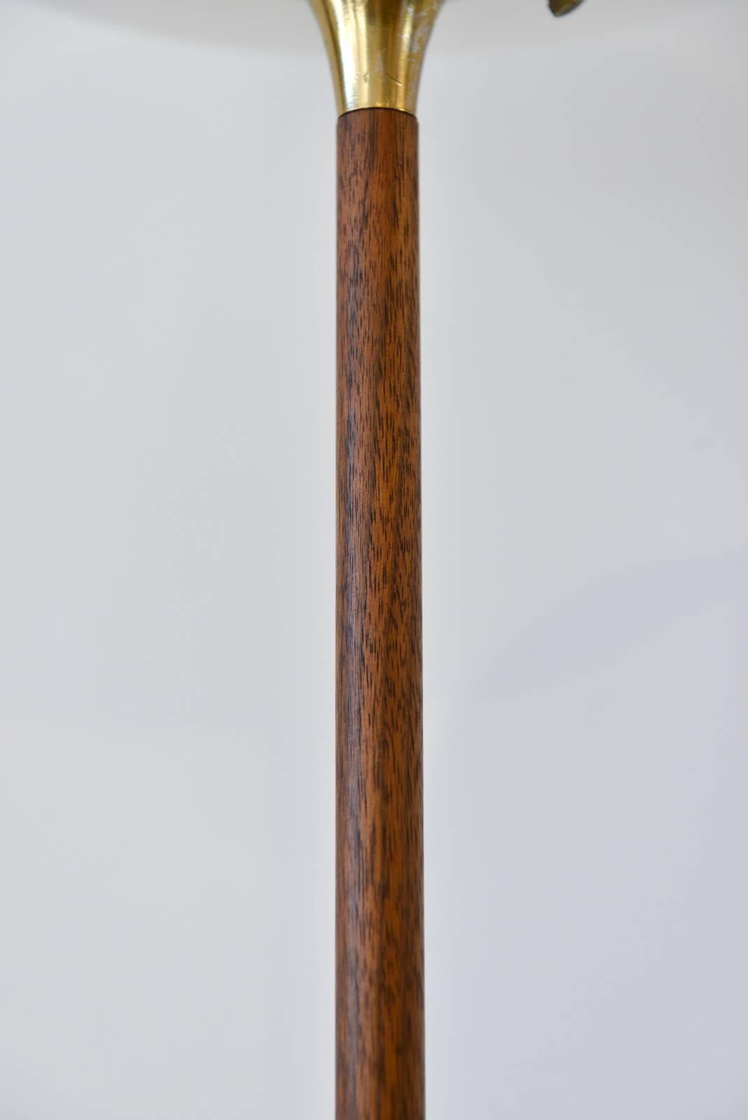Mid-Century Modern Wood Neck Floor Lamp by Laurel, circa 1965