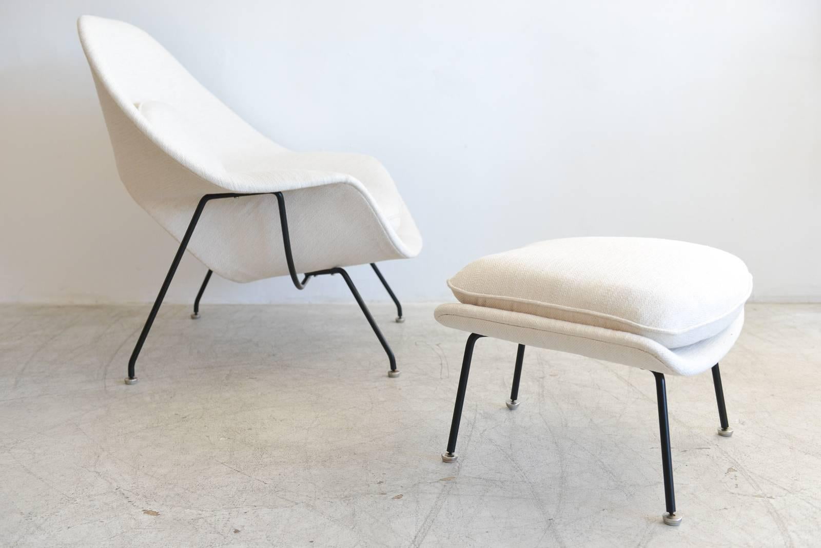 Eero Saarinen for knoll womb chair and ottoman, circa 1965. Professionally restored with new ivory textured fabric. Showroom condition, purchased from original owner.

Measures: 35.25 in. H x 39 in. W x 35 in. D.