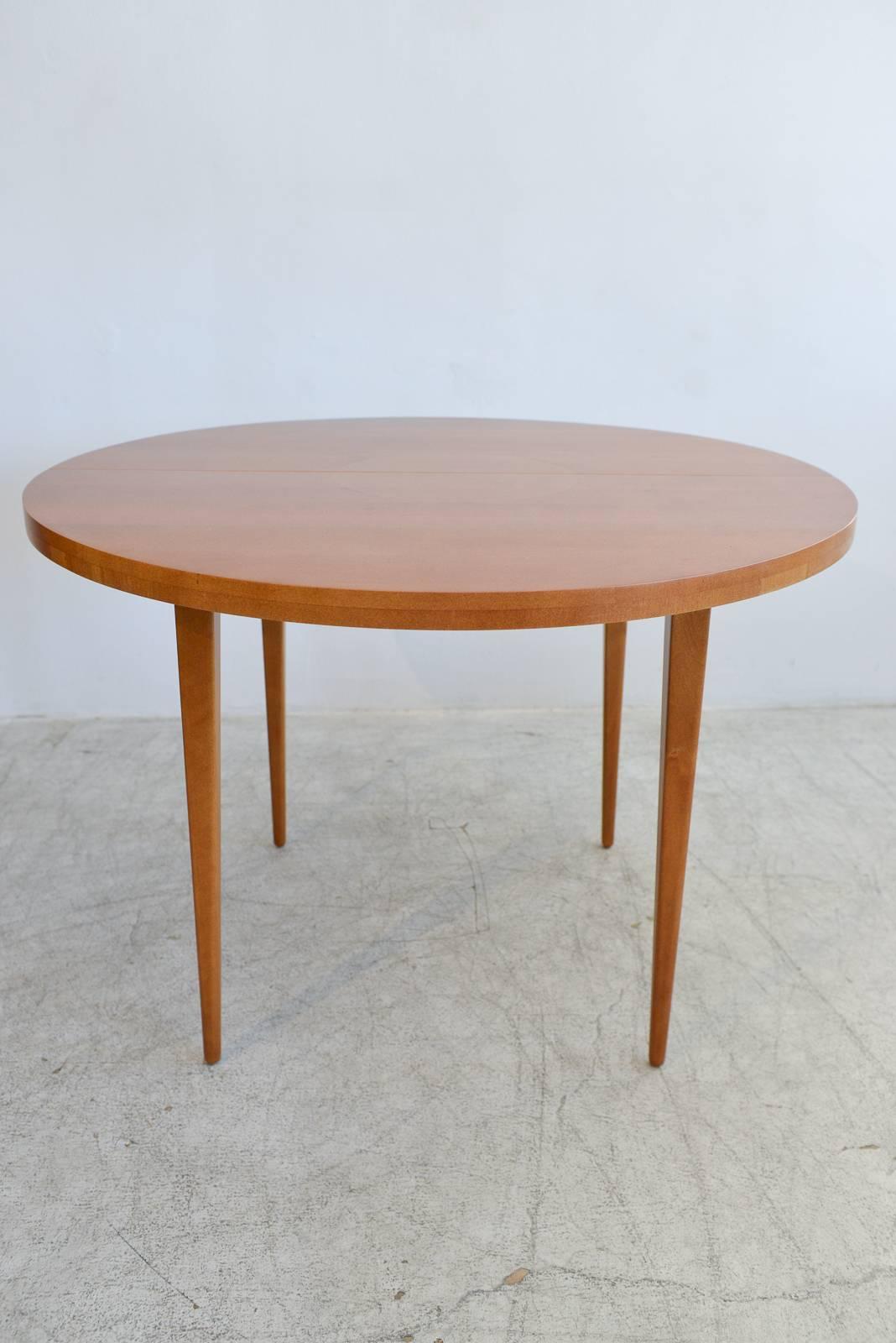 Mid-Century Modern Paul McCobb Round Maple Dining Table with Two Extensions, circa 1955