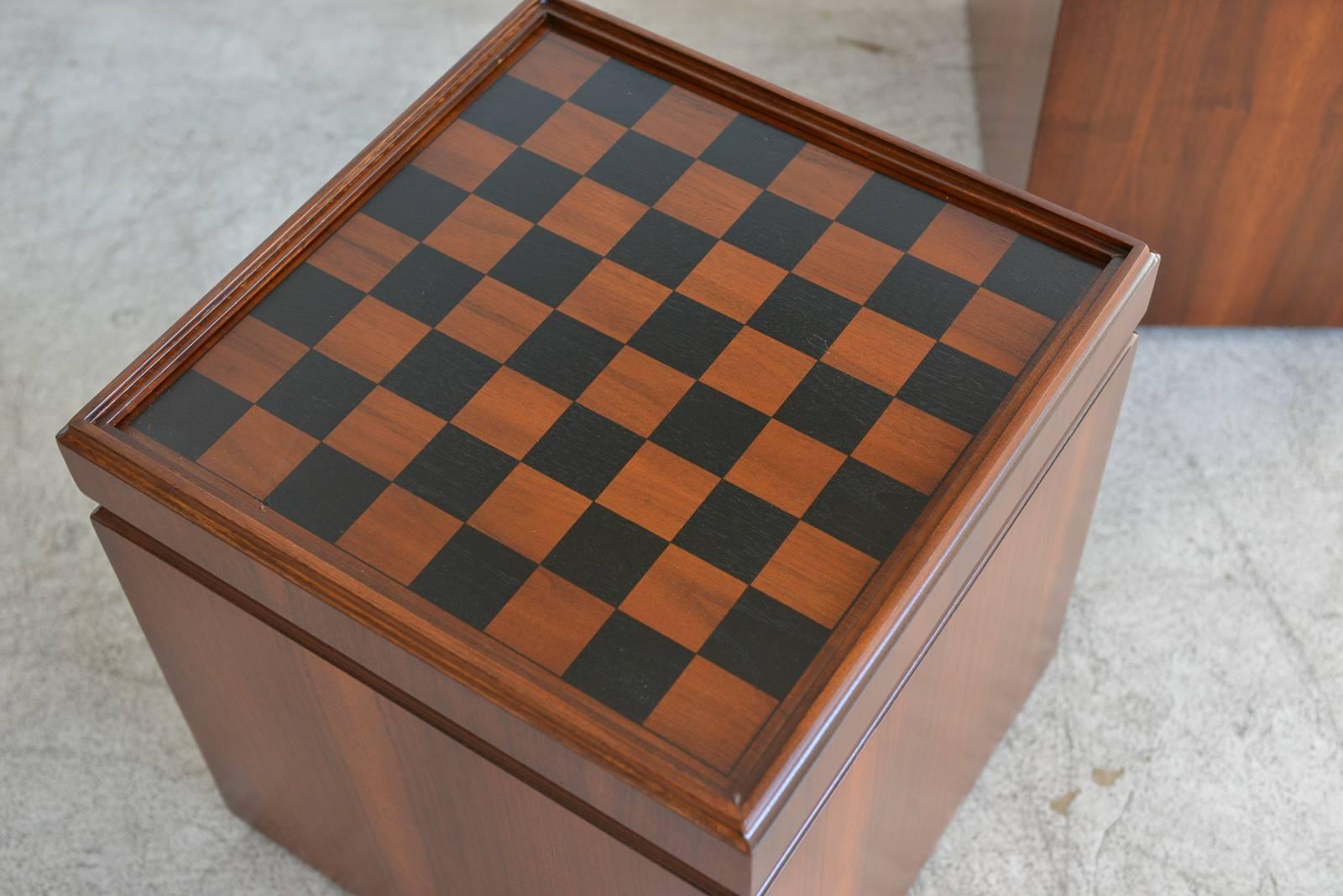 chess ottoman