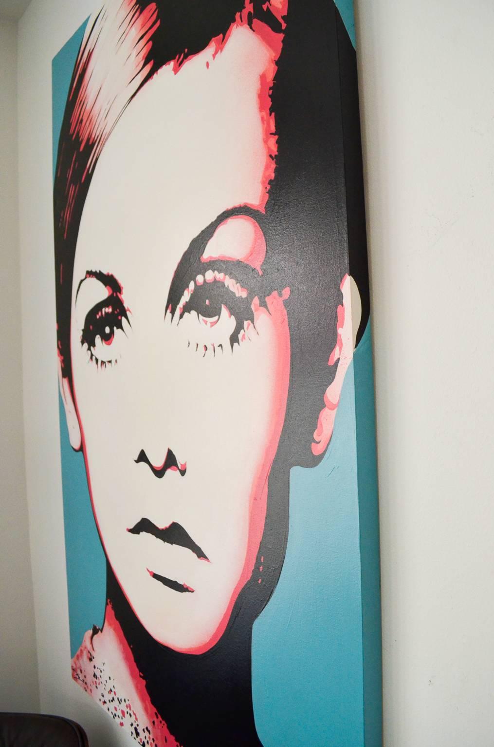 Beautiful custom oil on canvas of 1960s supermodel Twiggy. Stretched canvas on wood frame, excellent condition. Signed. Amazing pop art for your home. 

Large, measures 60" L x 36" W.