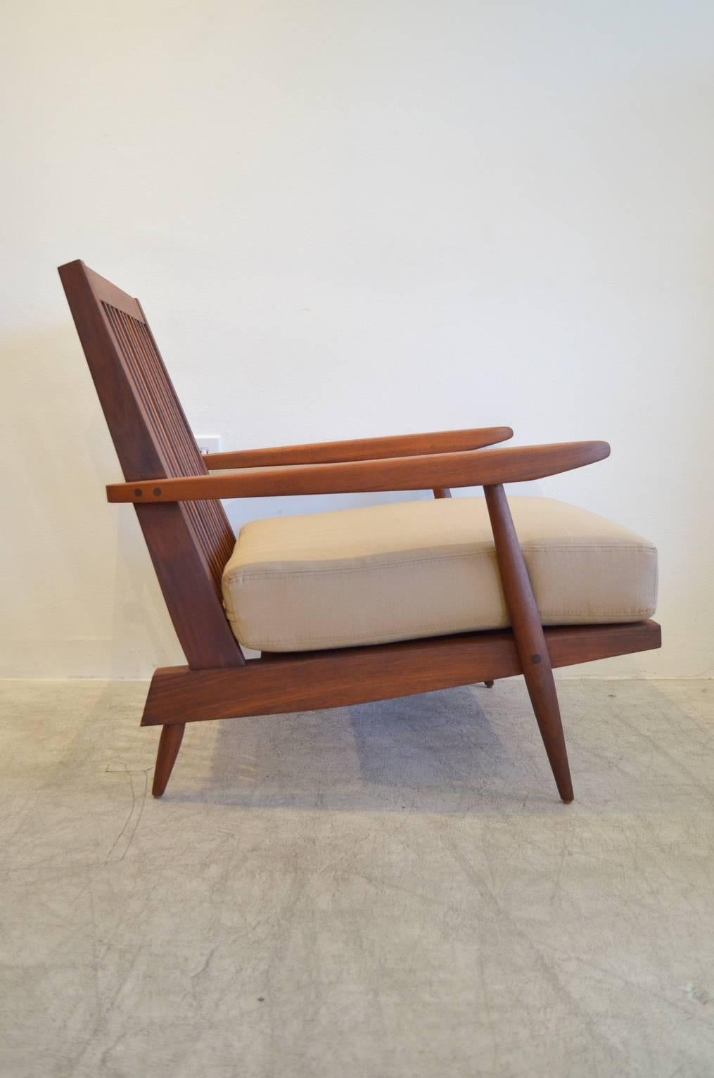 Mid-Century Modern George Nakashima Walnut Spindle Back Lounge Chair