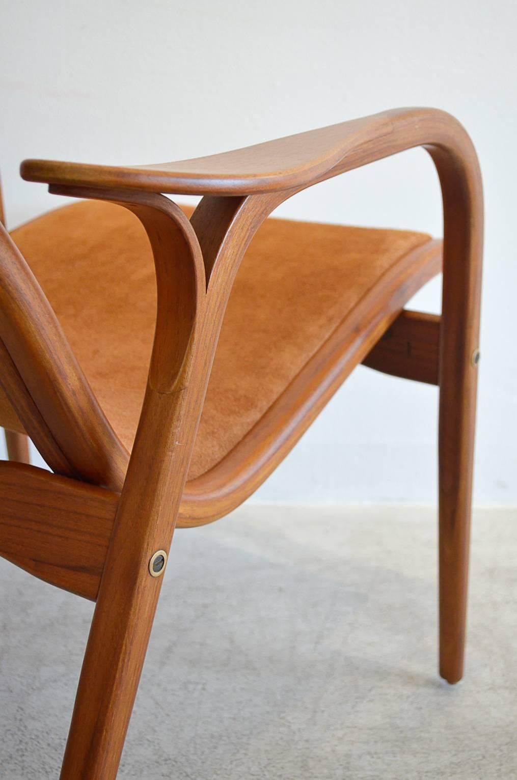 Suede Lamino Chair by Yngve Ekstrom In Excellent Condition In Costa Mesa, CA