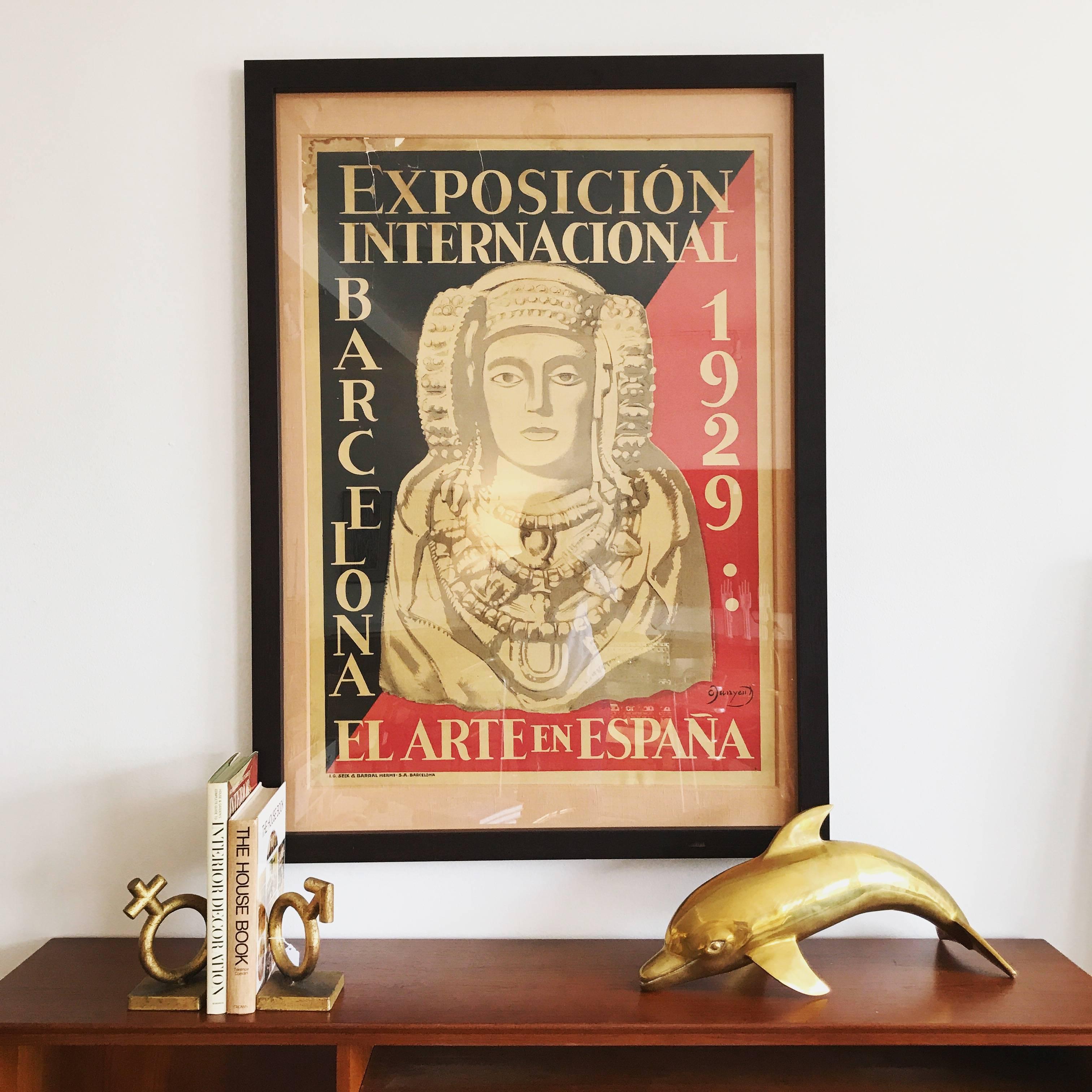 Original World's Fair Poster from Barcelona, 1929 by Oleg Junyent titled El Arte en España, representing the Lady of Elche (a stone bust from the Fourth century BC that was discovered by chance in 1897 at L'Alcúdia, near Alicante, in an ancient