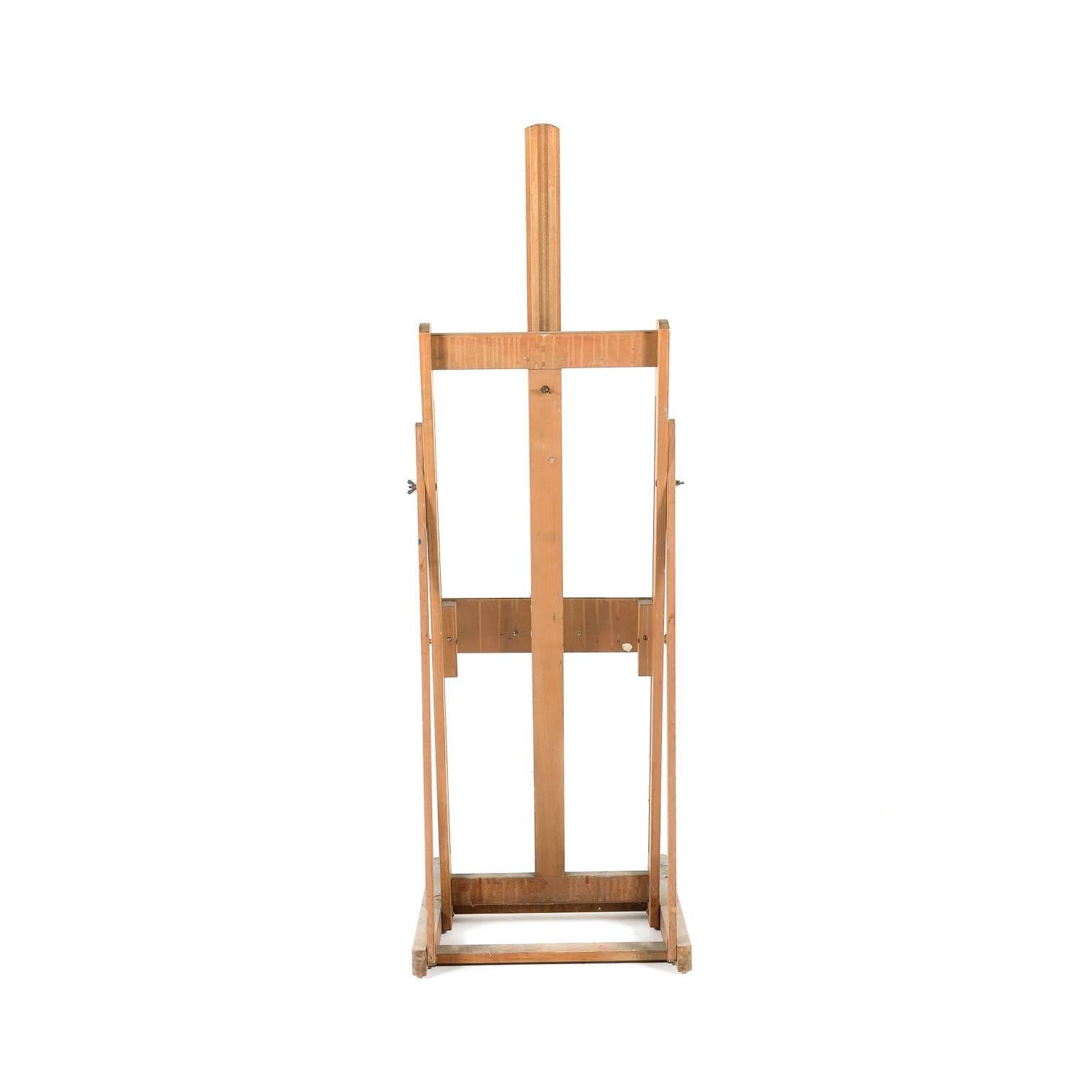 vintage easel