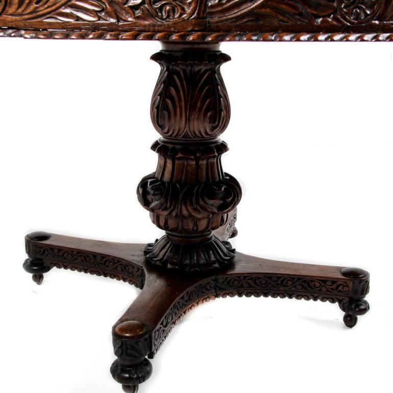 Highly Carved Anglo-Indian Table In Good Condition In Vancouver, British Columbia