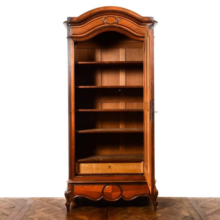 Antique French Walnut Armoire Circa 1880 In Excellent Condition In Vancouver, British Columbia