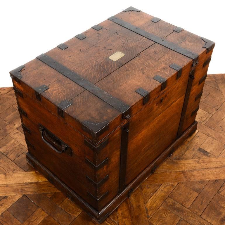 Antique English Iron-Bound Solid Oak ‘Silver Chest’ In Excellent Condition In Vancouver, British Columbia