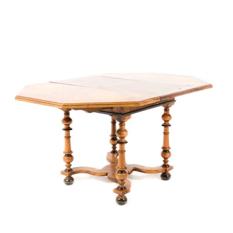 Inlay 19th Century Octagonal Napoleon III Fruitwood Table