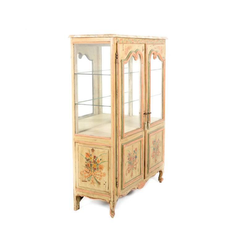 Antique French Painted Cabinet, Circa 1900 In Good Condition In Vancouver, British Columbia