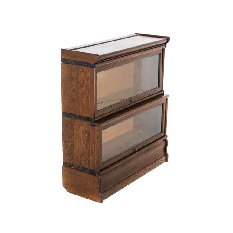Antique English oak barristers bookcase, circa 1920.

      