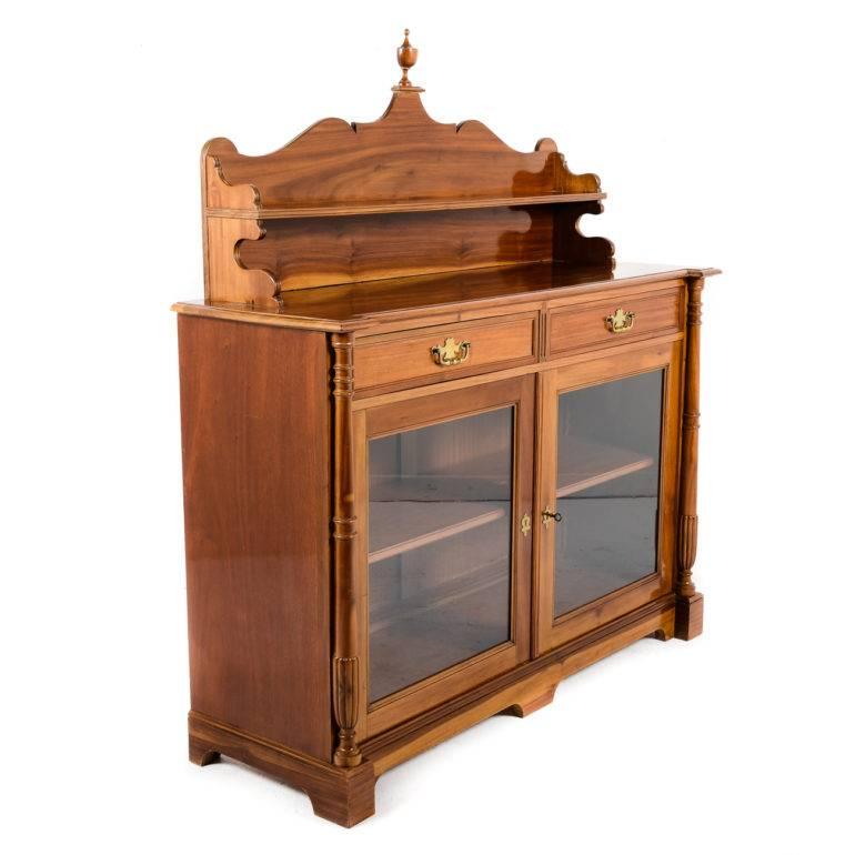 Antique French Mahogany Two Glass Doors Buffet, circa 1900 In Excellent Condition In Vancouver, British Columbia