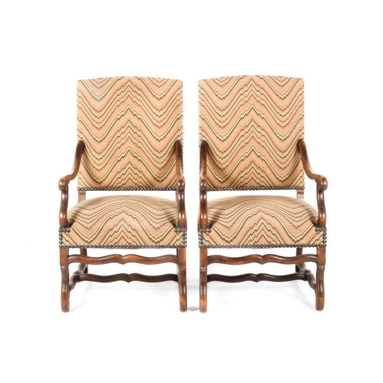 A rare pair of French Os de Mouton armchairs. As the French name suggests, the shape of the chair legs is literally based on the leg of a lamb. Original upholstery is in good condition, circa 1930. Made in France and imported from France.





