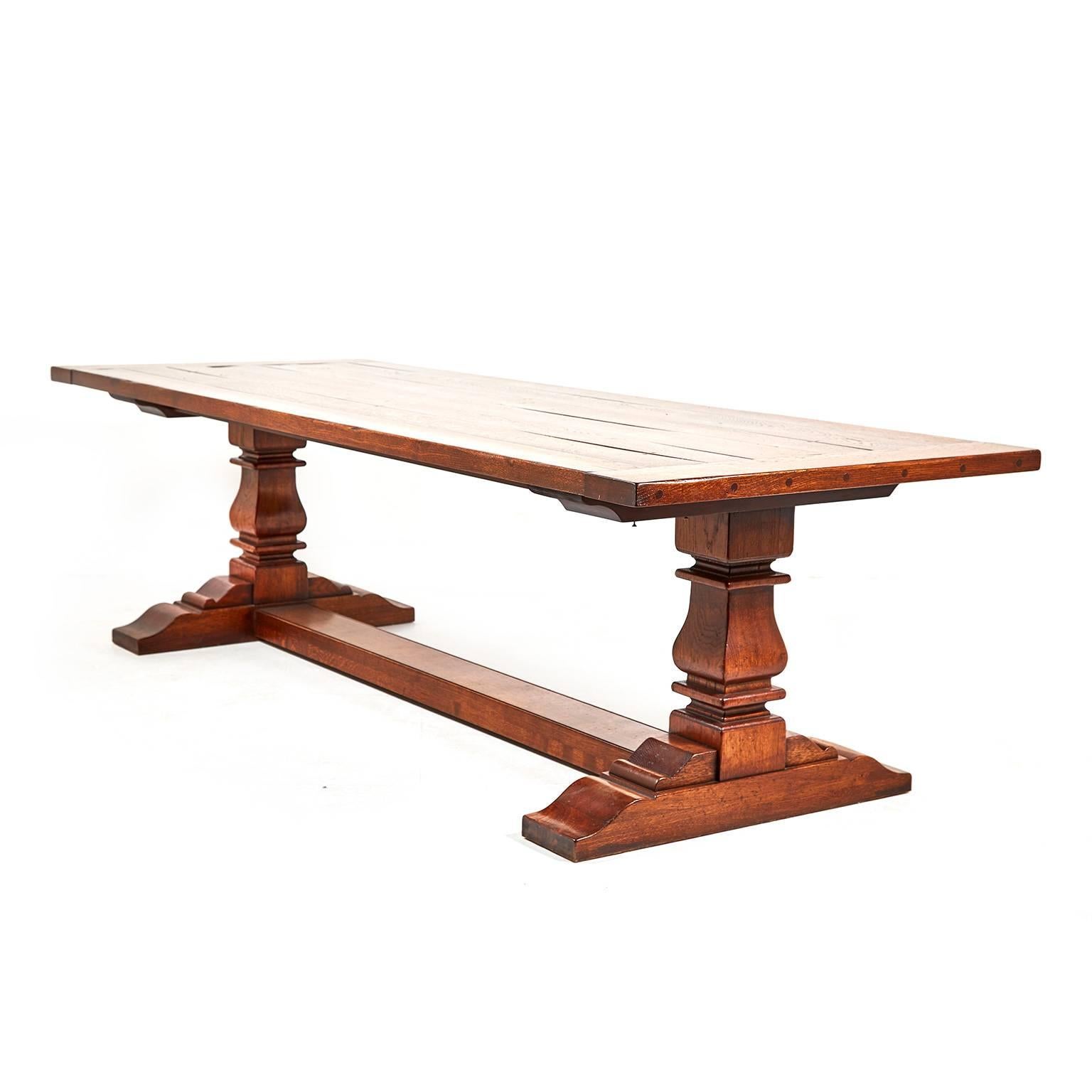 Vintage Top-Quality Solid Oak Trestle Table In Excellent Condition In Vancouver, British Columbia