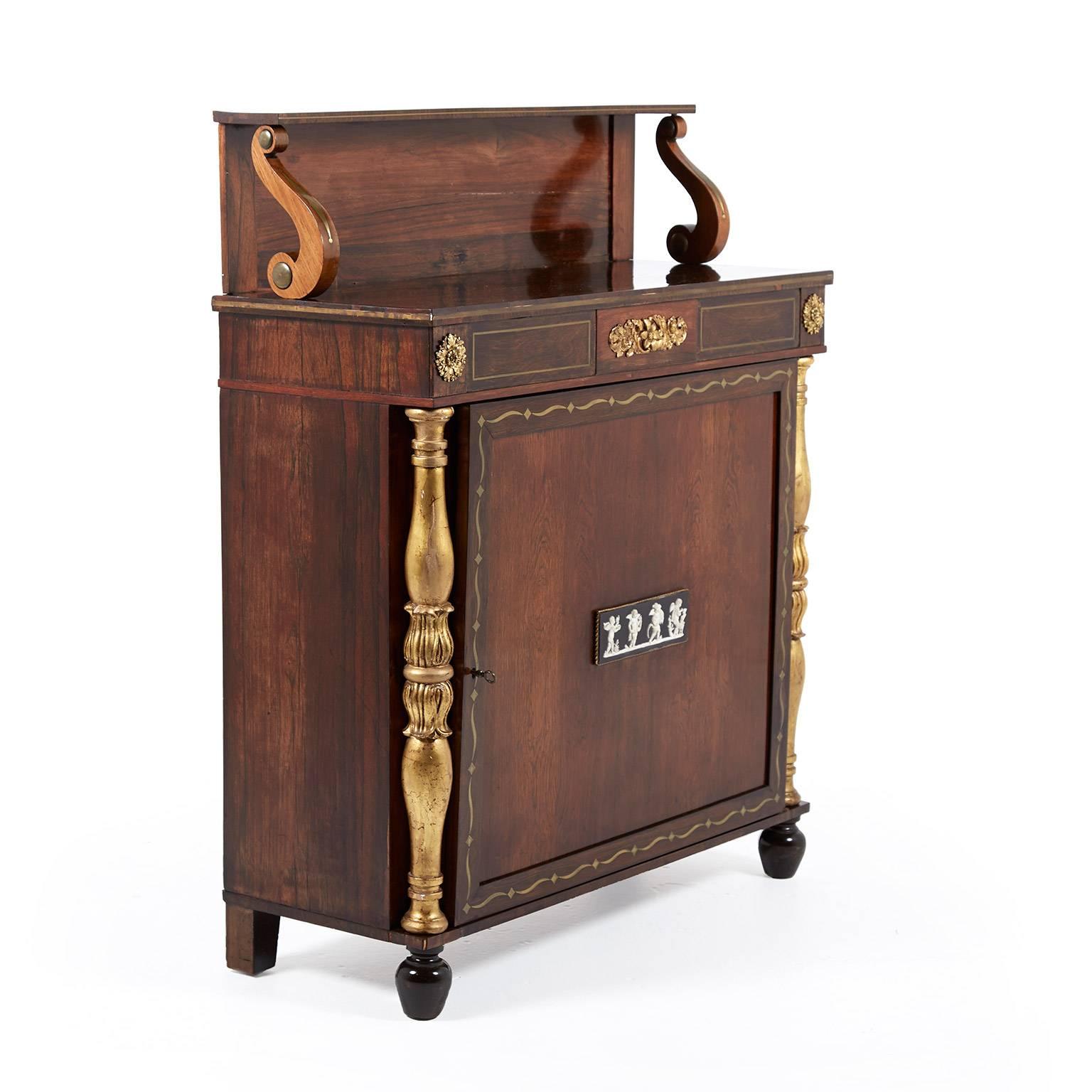 Antique English Regency Rosewood Chiffonier, circa 1825 In Excellent Condition In Vancouver, British Columbia