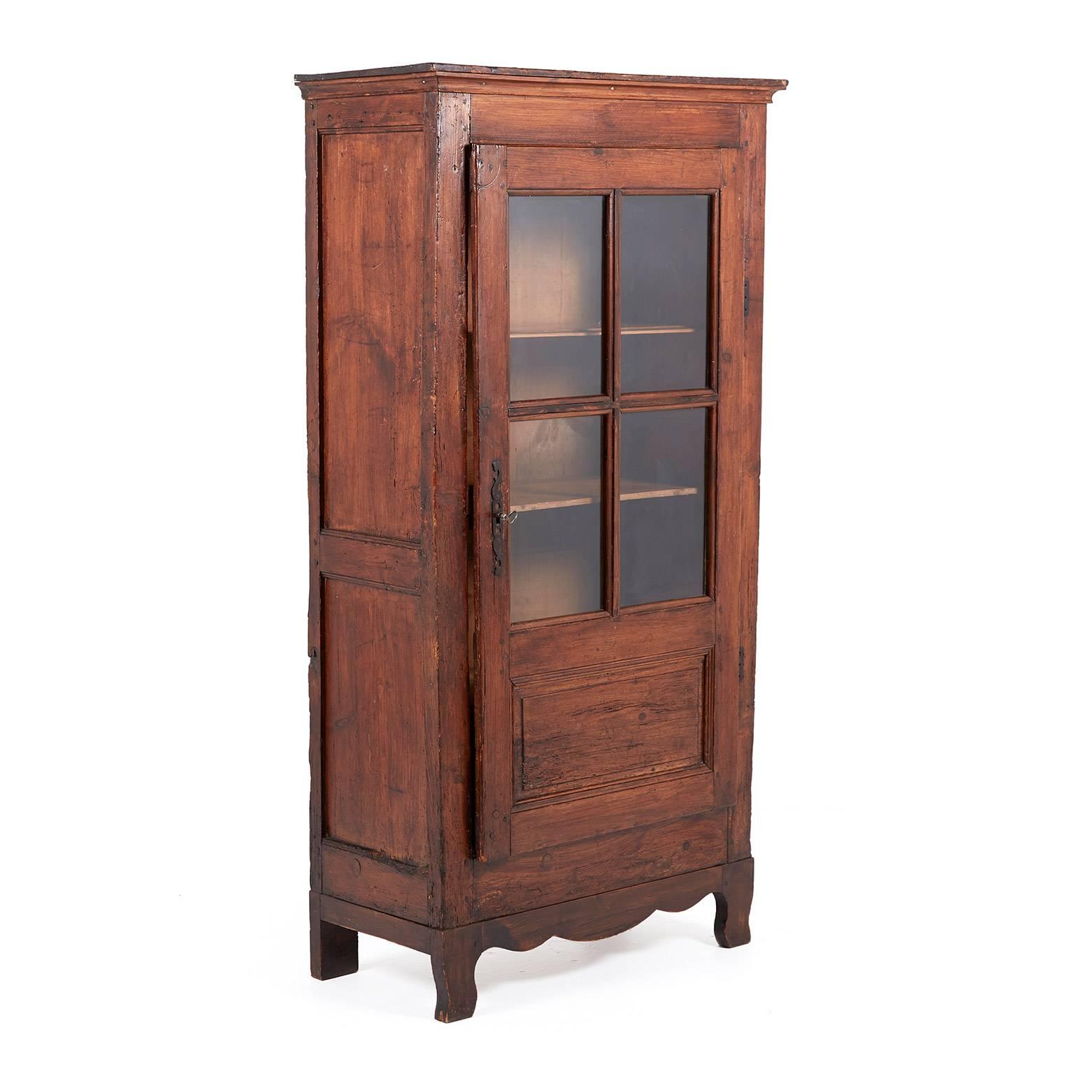 Small antique country French cabinet, circa 1880. Its small footprint makes it ideal for a number of different rooms in your home.



