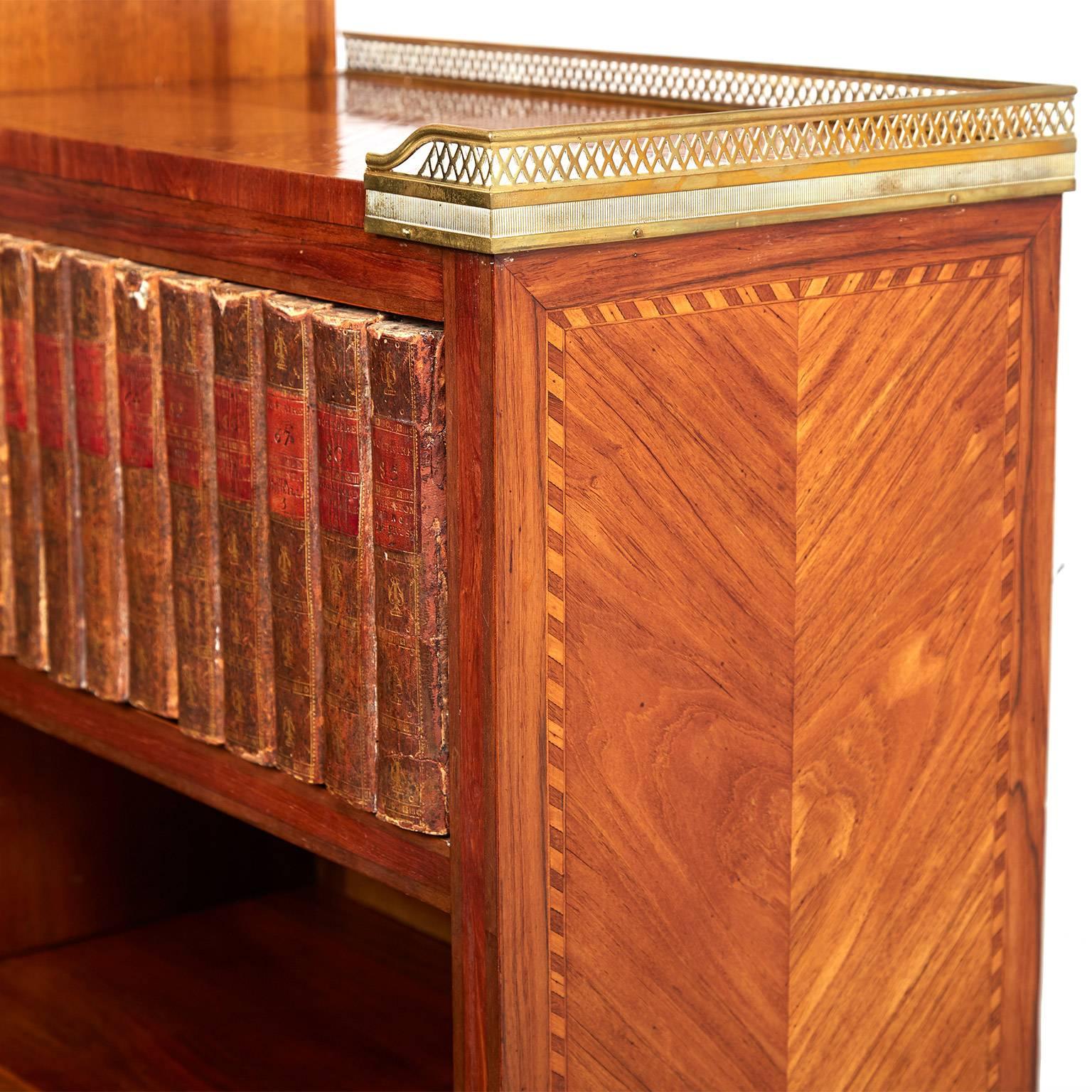 Leather French Louis XVI Style Marquetry Desk, circa 1900