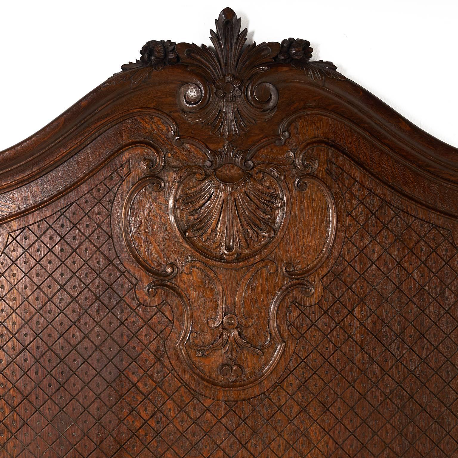 Elegant and finely-detailed hand-carved oak trumeau. This is a lovely piece equally at home above a fireplace or propped up on the floor as a purely decorative piece.




