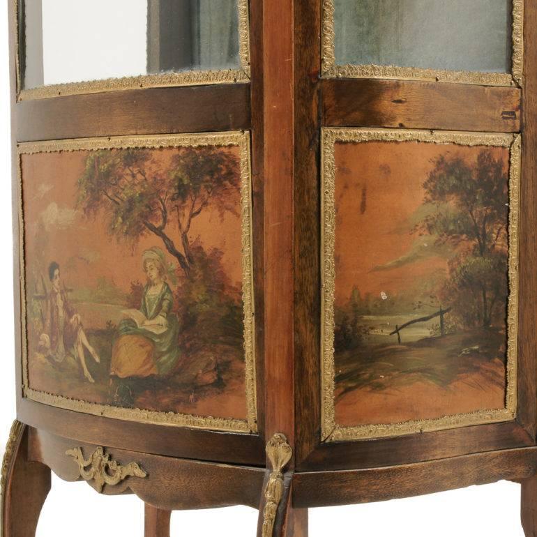 20th Century French Louis XV-Style Display Cabinet 