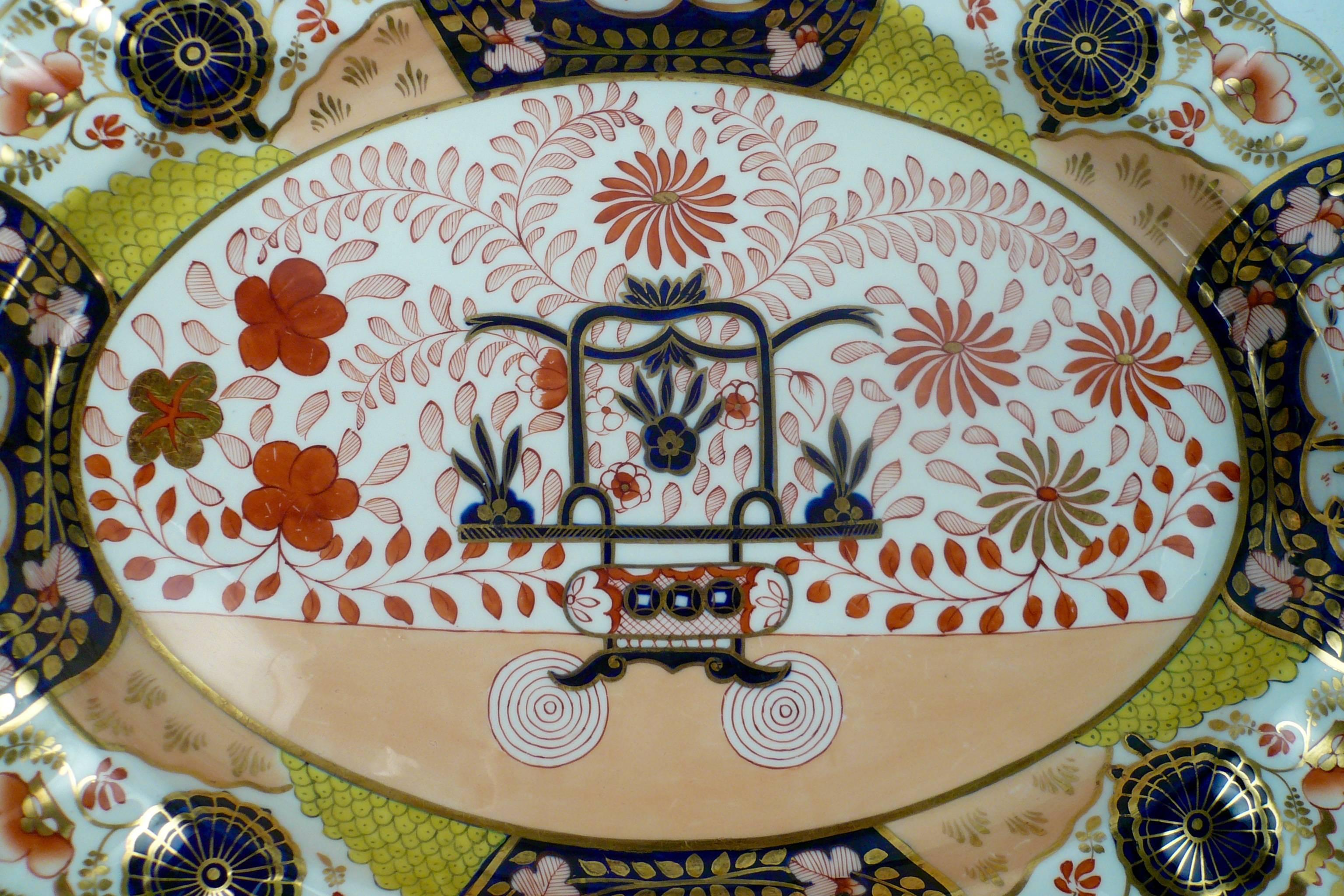 Mid-19th Century Copeland Imari Pattern Porcelain Platter In Excellent Condition In Pittsburgh, PA