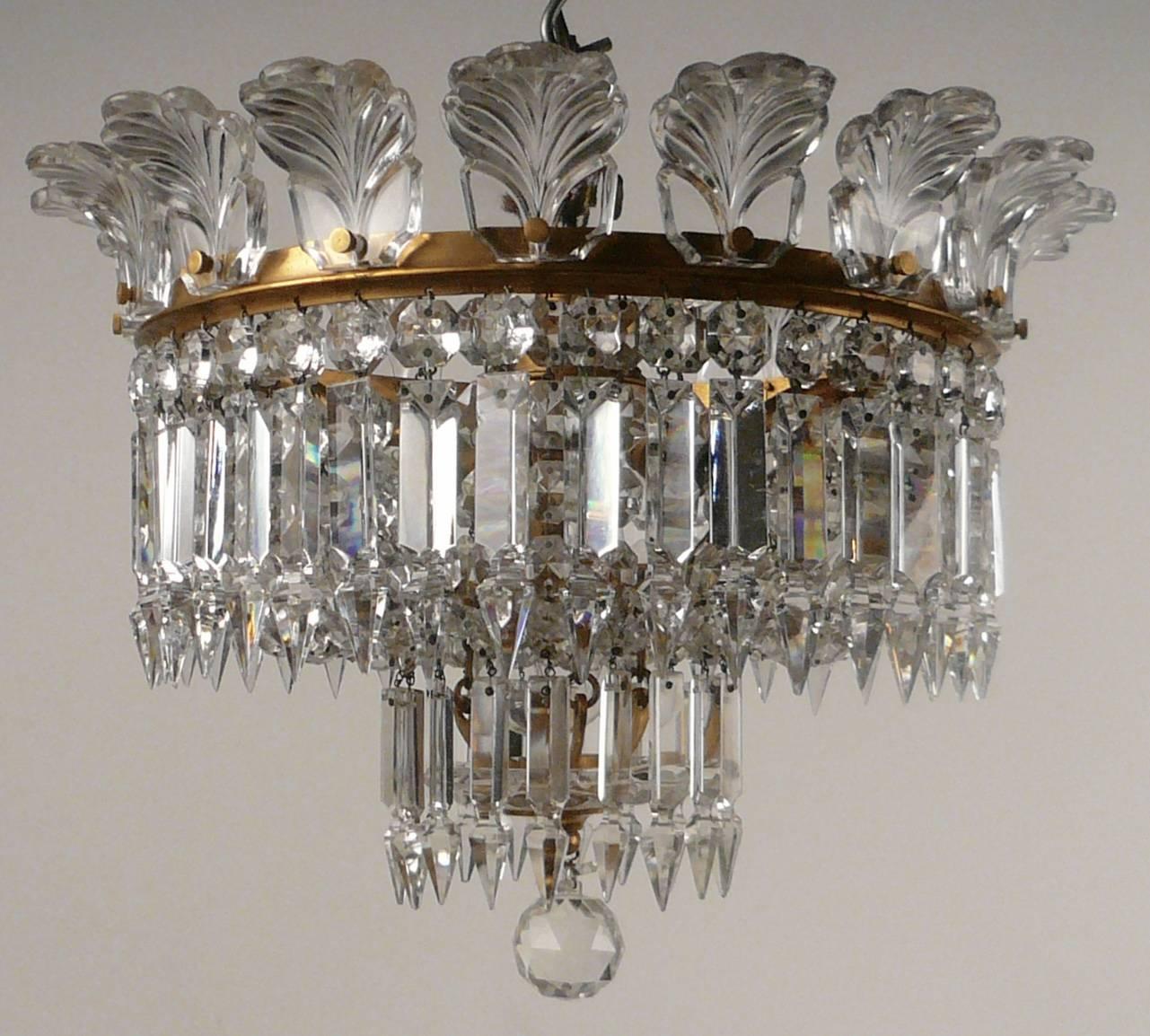 This Baccarat Crinoline chandelier is well proportioned, and of a rare small size.
It is ideal for use in a hall, dressing room, powder room or master bath.