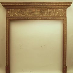 Englischer georgianischer geschnitzter Kaminsims aus Kiefernholz mit vergoldeten Elementen