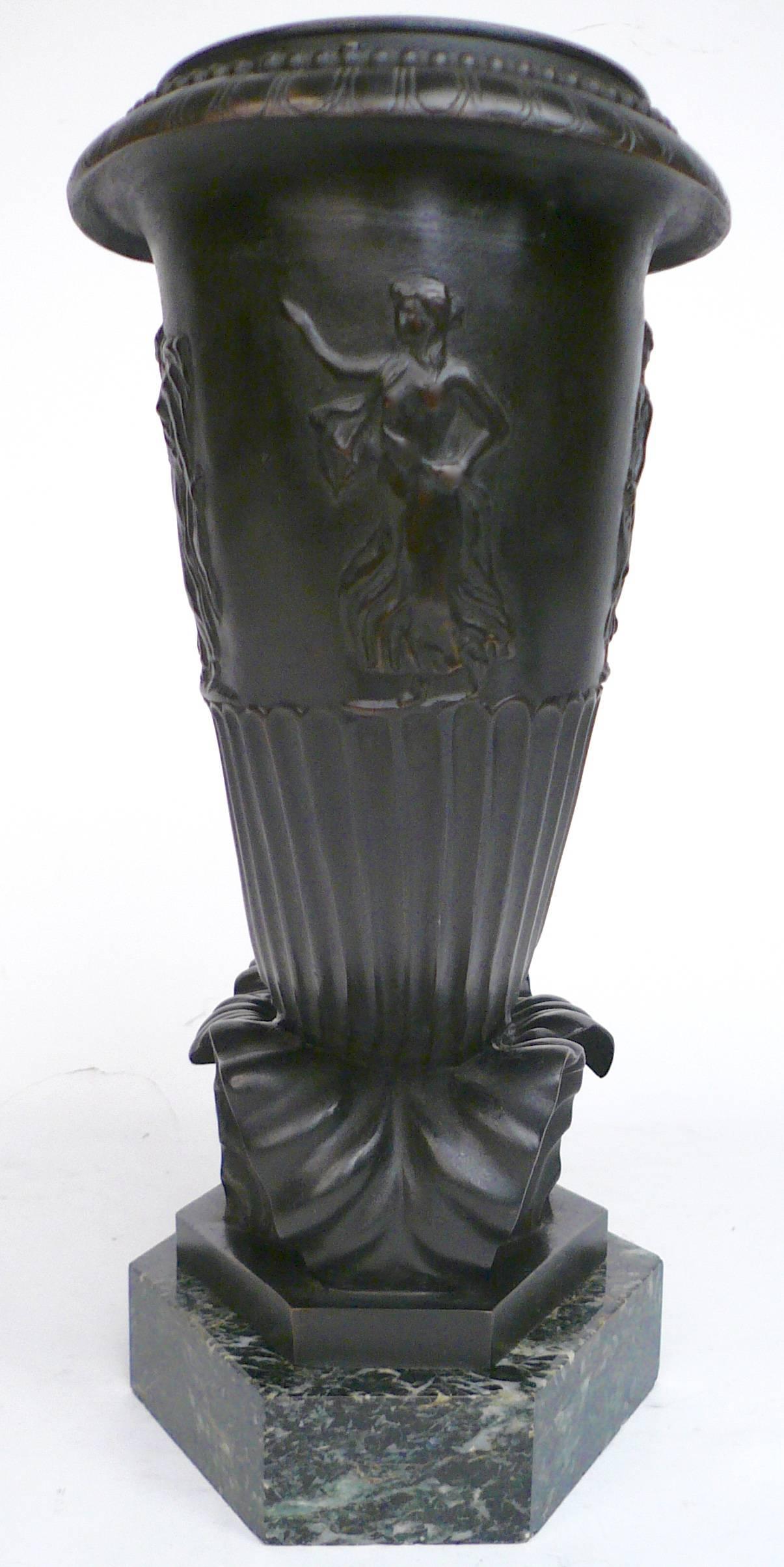 Grand Tour Italian Bronze Rhyton Vase 2