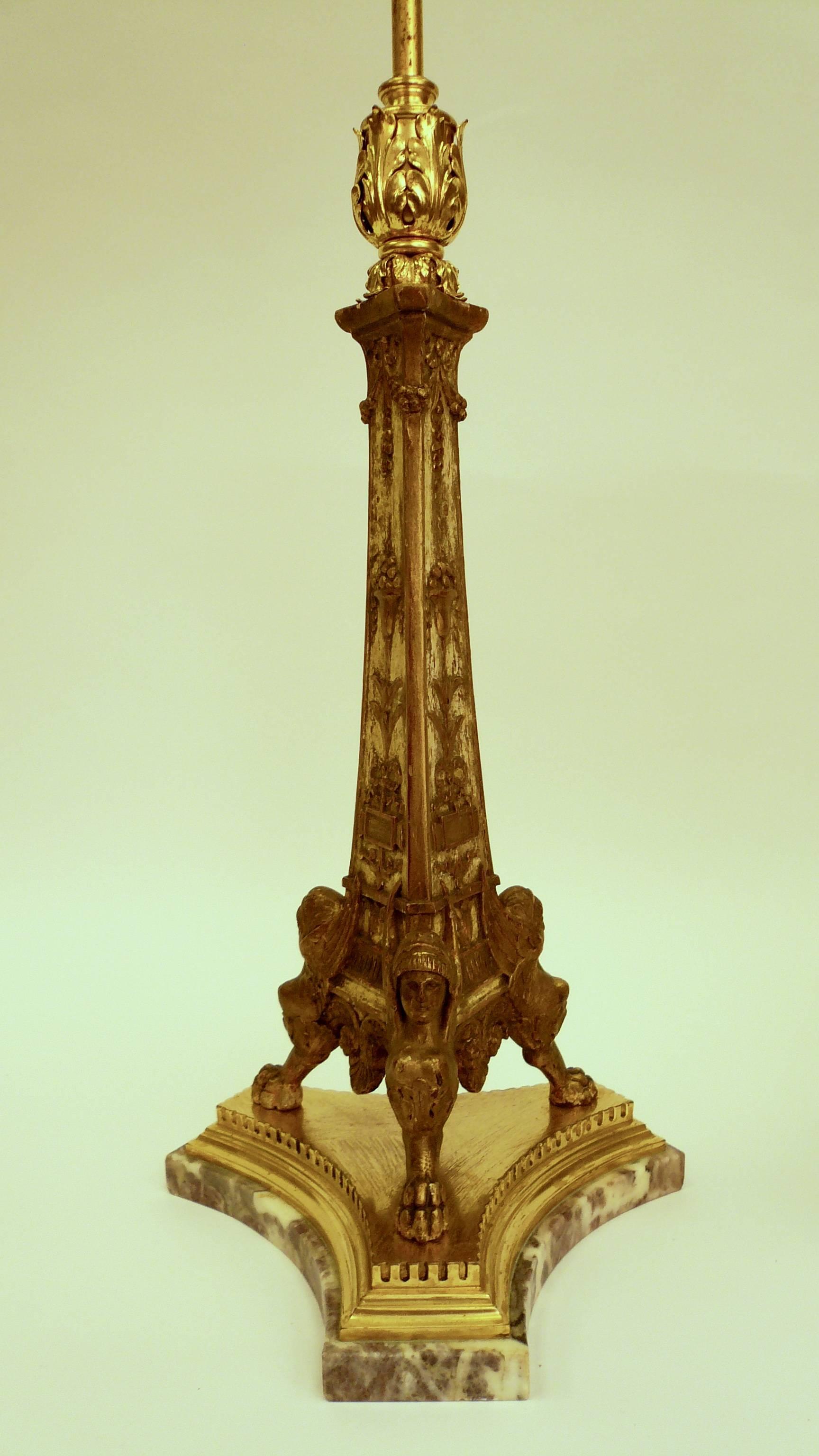 E. F. Caldwell Giltwood, Marble and Bronze Neoclassical Lamp For Sale 4