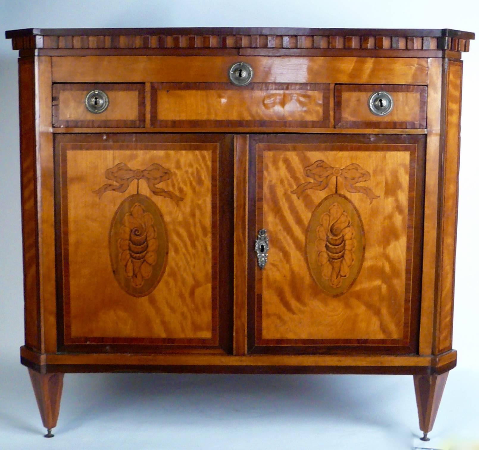 Neoclassical Fine Early 19th Century Dutch Inlay Commode or Klapbuffet For Sale