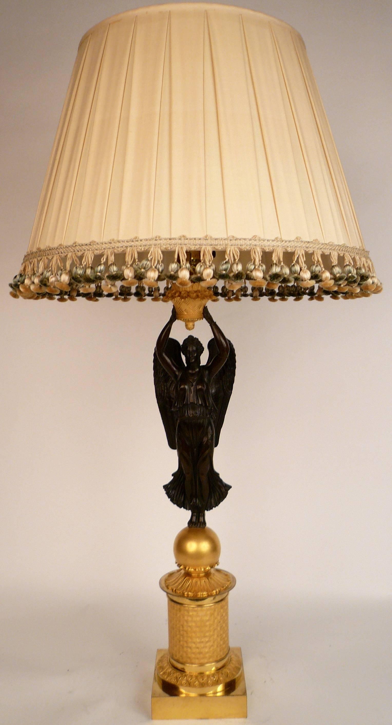 French Empire Gilt and Patinated Bronze Figural Lamp by Chibout For Sale 1