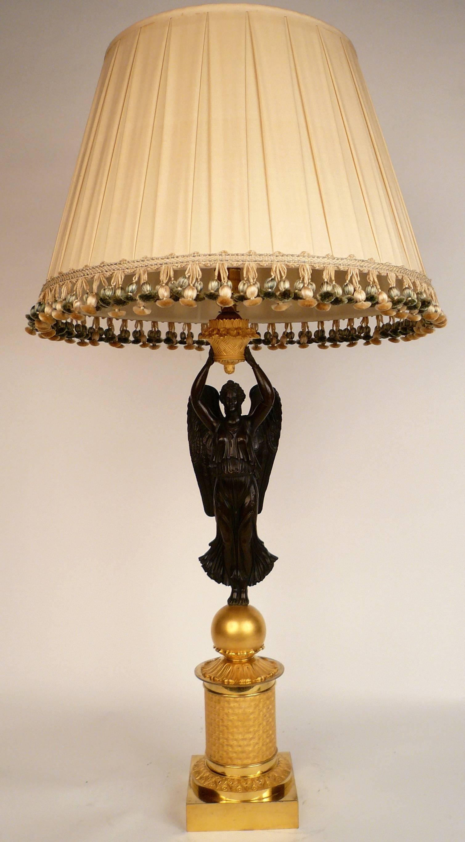 French Empire Gilt and Patinated Bronze Figural Lamp by Chibout For Sale 2