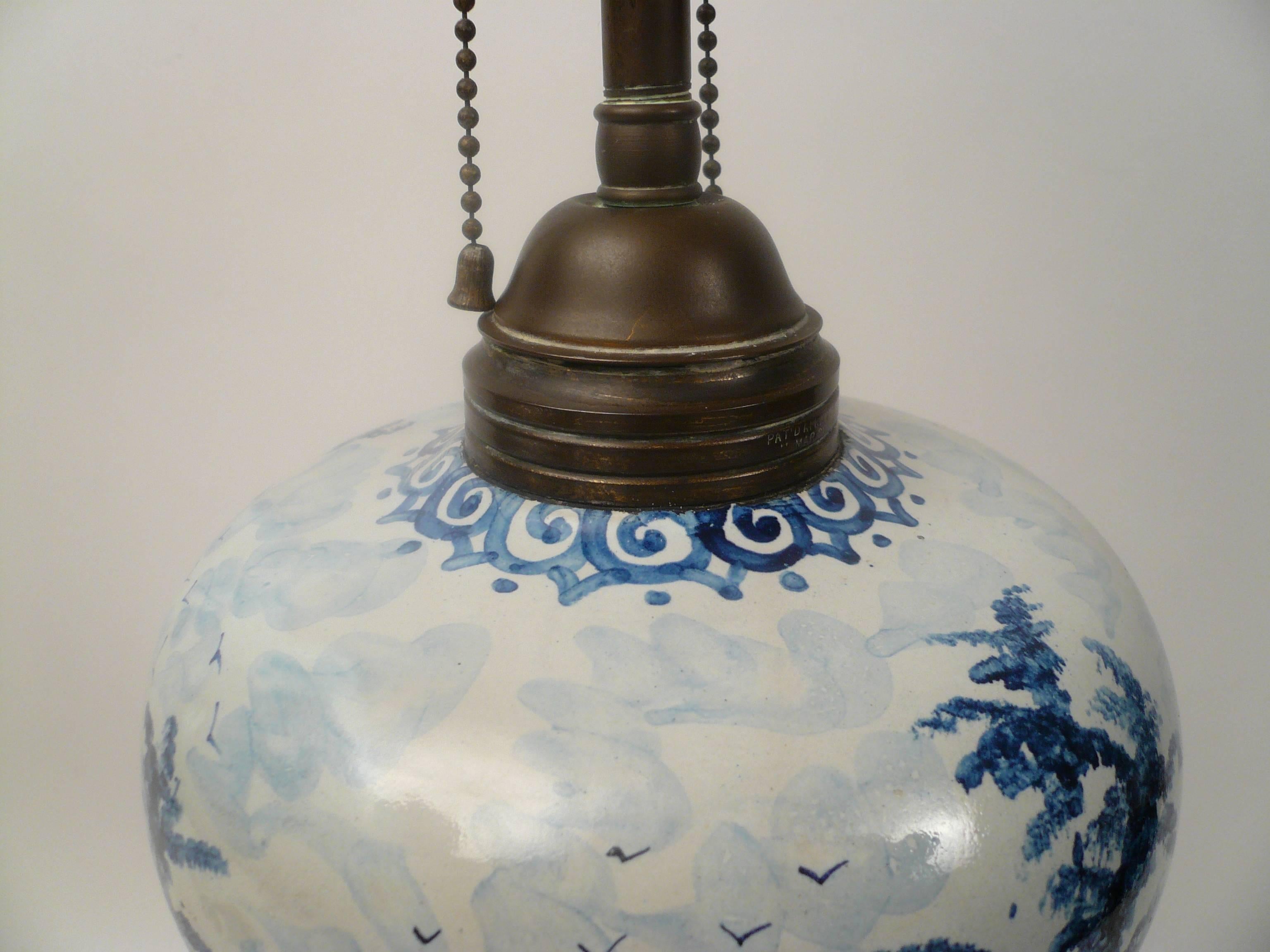 19th Century Delft Oil Lamp In Good Condition In Pittsburgh, PA