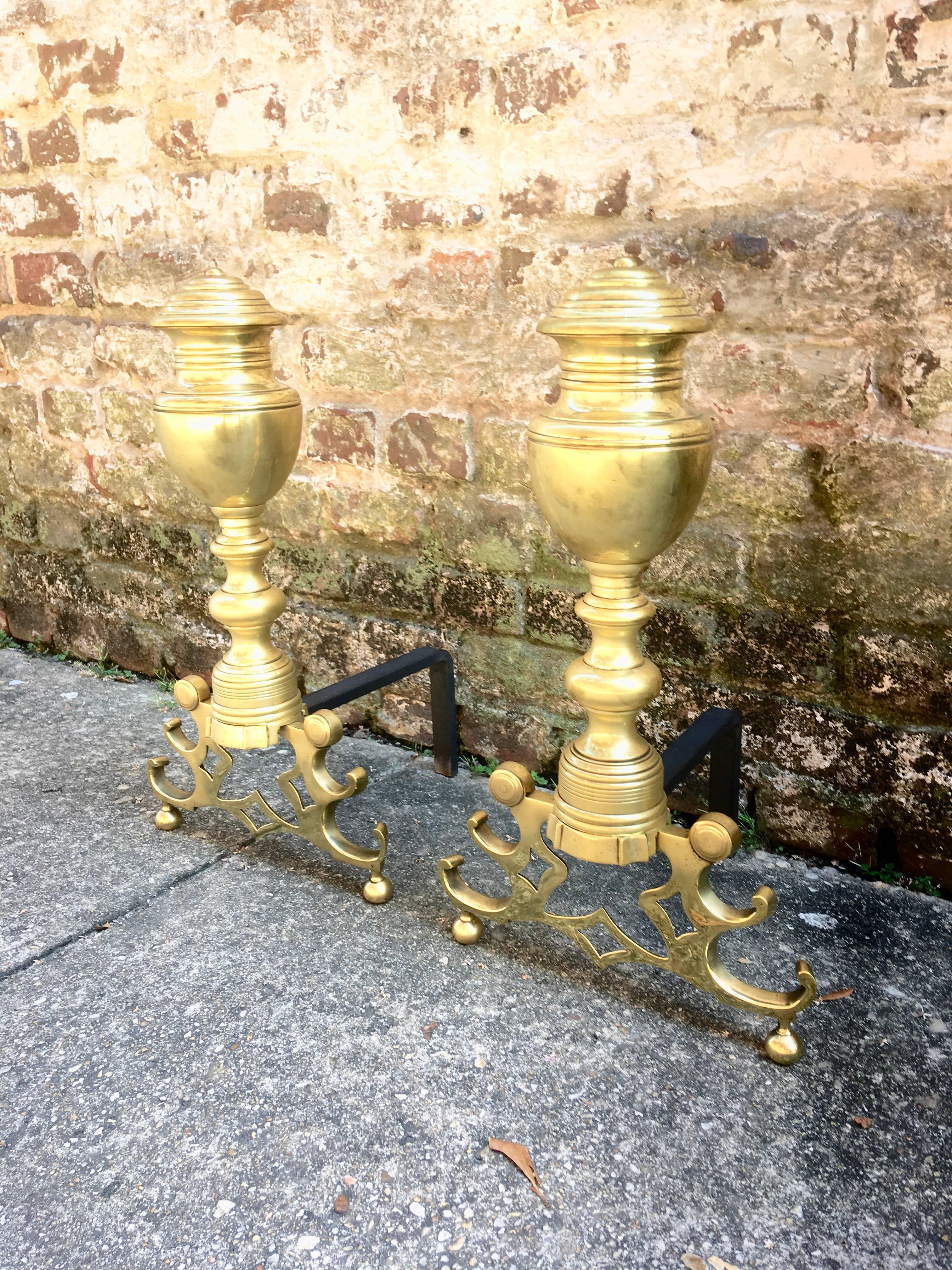 American Urn Top Andirons with Ornate Base In Excellent Condition For Sale In Charleston, SC