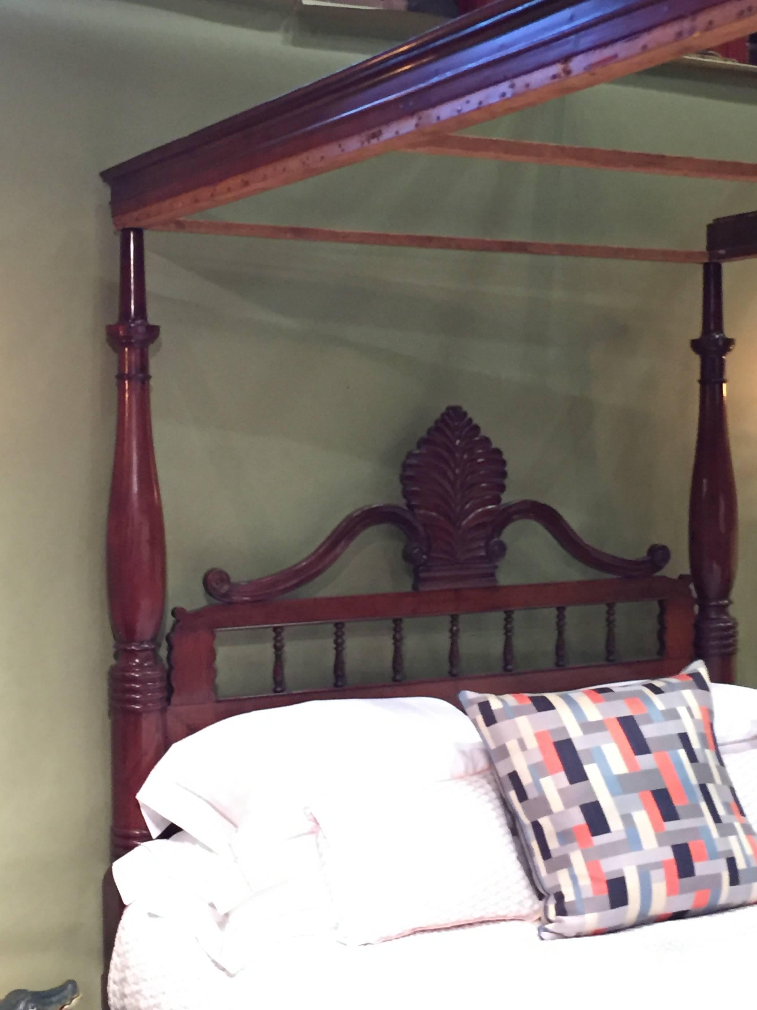 19th Century West Indian Mahogany Bed In Good Condition In Charleston, SC