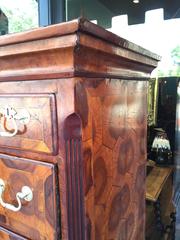 Walnut Veneered Mid-18th Century Chest on Chest