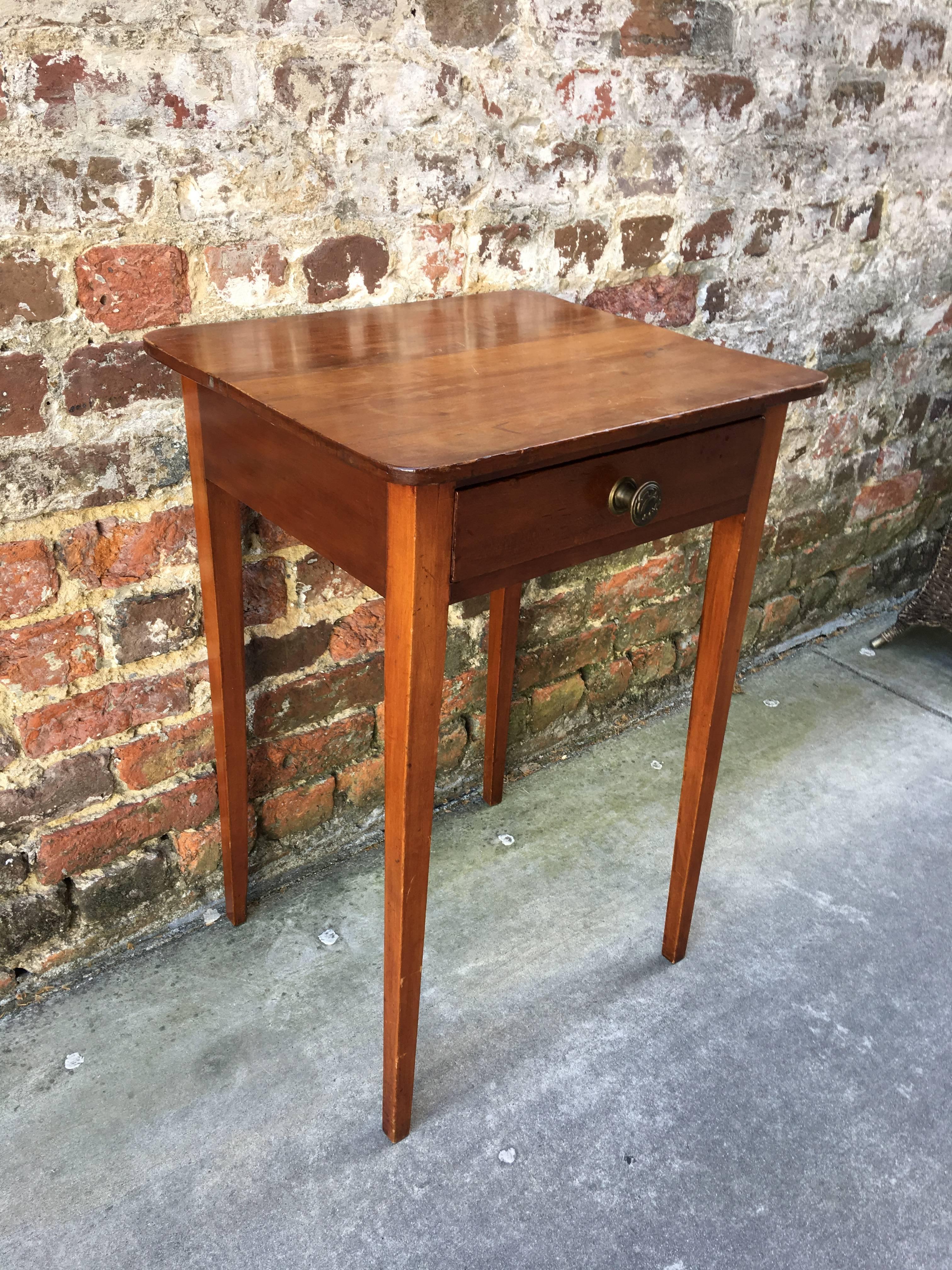 tapered leg end table