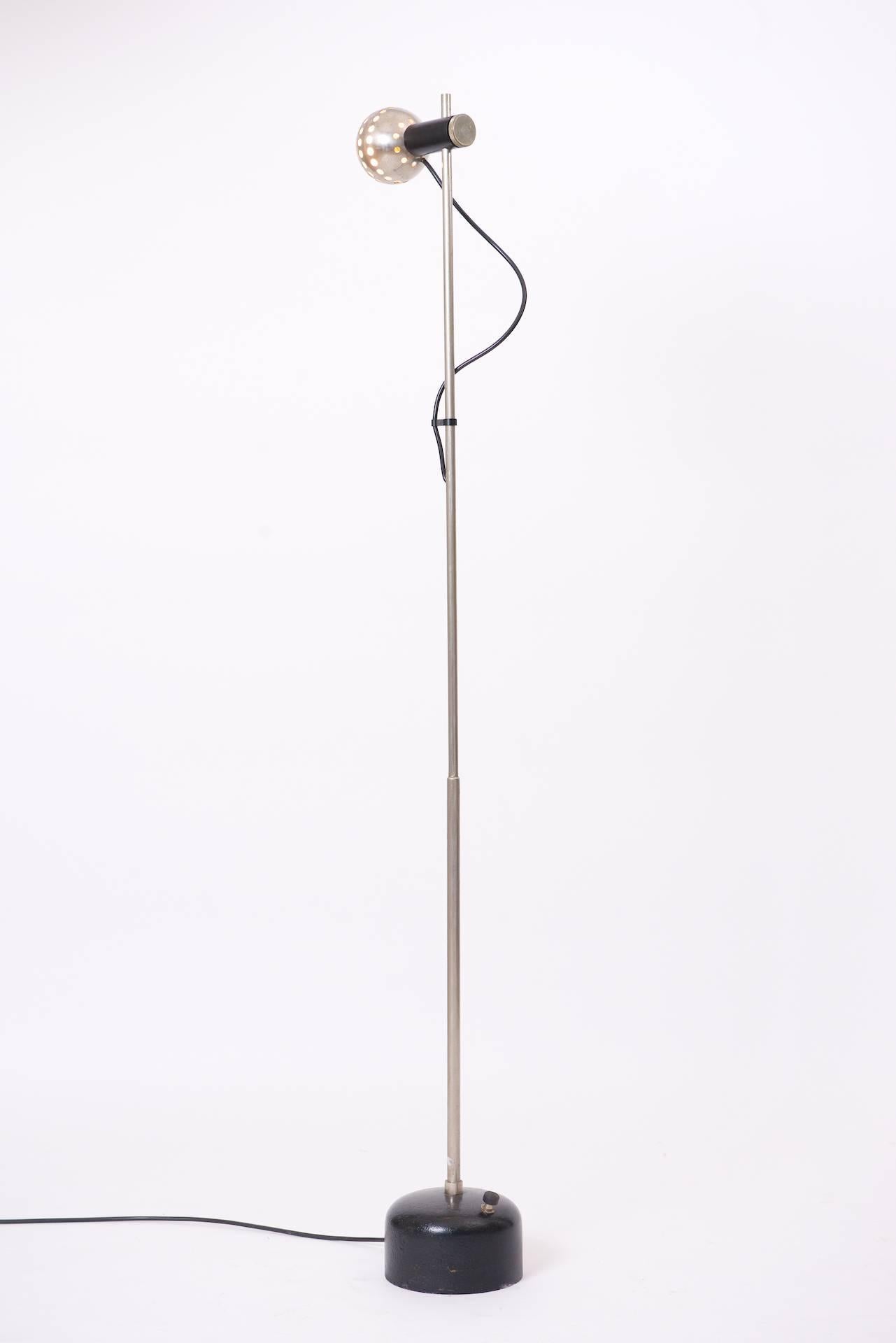 Magnetic Shade Floor Lamp by Angelo Lelli for Arredoluce For Sale 2